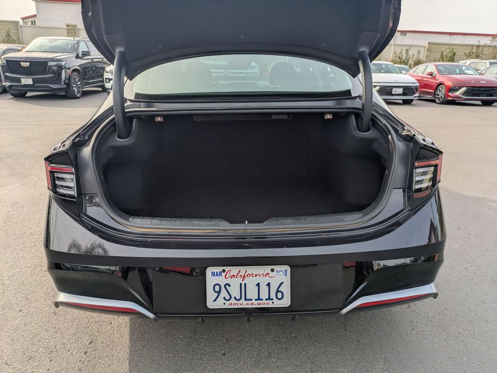 Thumbnail: 2025 Hyundai Sonata - 30