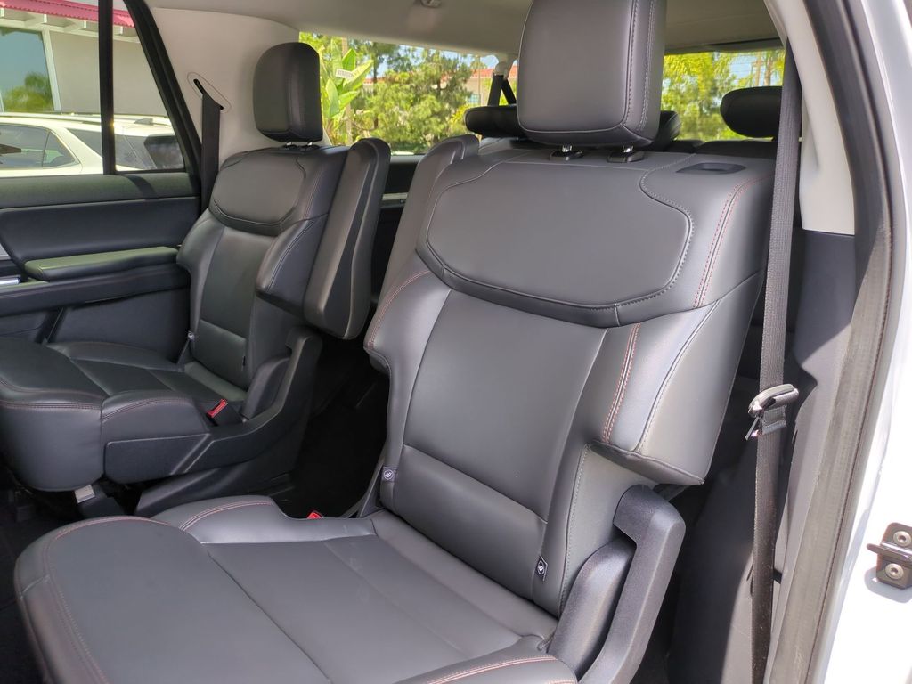 Thumbnail: 2025 Ford Expedition MAX - 28