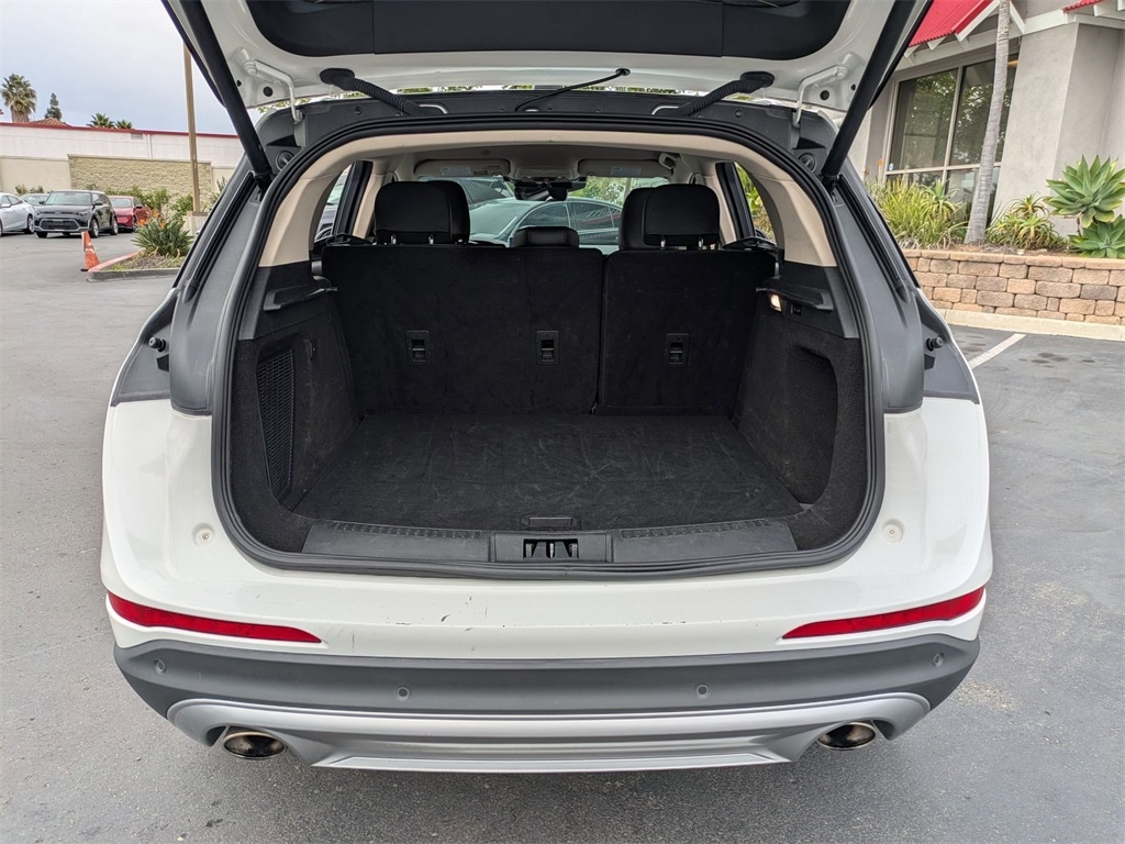 Thumbnail: 2024 Lincoln Corsair - 31