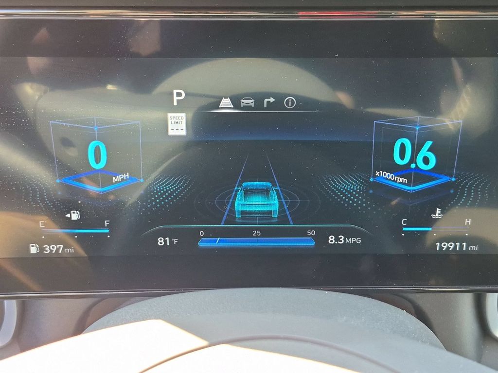 Thumbnail: 2025 Hyundai Elantra - 16