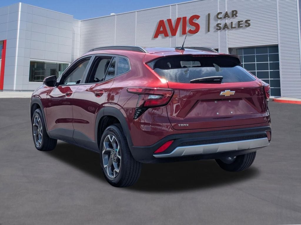 Thumbnail: 2025 Chevrolet Trax - 9