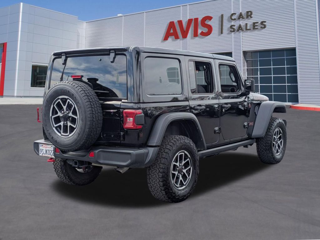 Thumbnail: 2025 Jeep Wrangler - 6