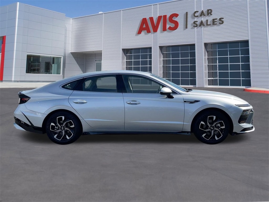 Thumbnail: 2025 Hyundai Sonata - 5