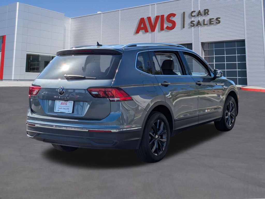 Thumbnail: 2024 Volkswagen Tiguan - 6