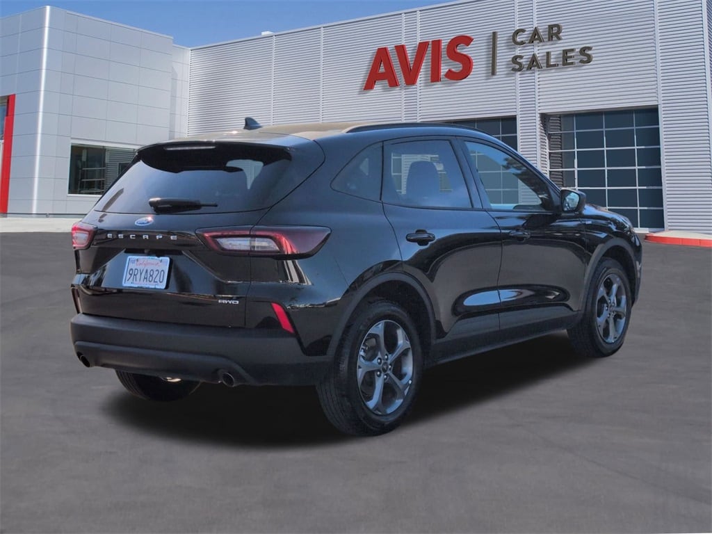 Thumbnail: 2025 Ford Escape - 6