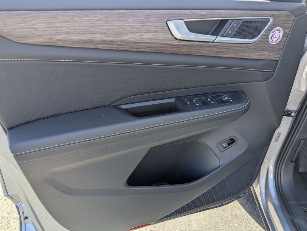 Thumbnail: 2025 Volkswagen Atlas - 15