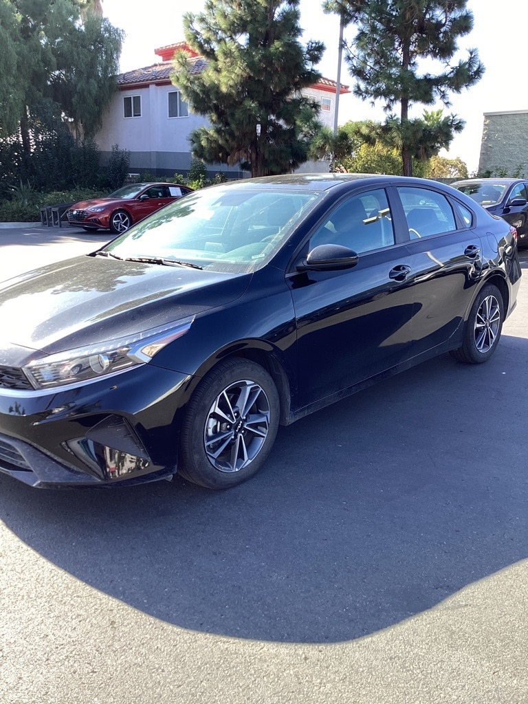 Thumbnail: 2024 Kia Forte - 5