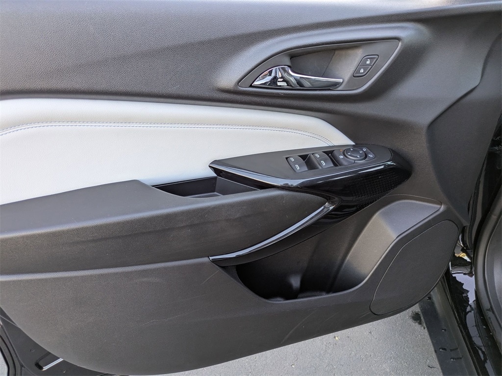 Thumbnail: 2025 Chevrolet Trax - 15