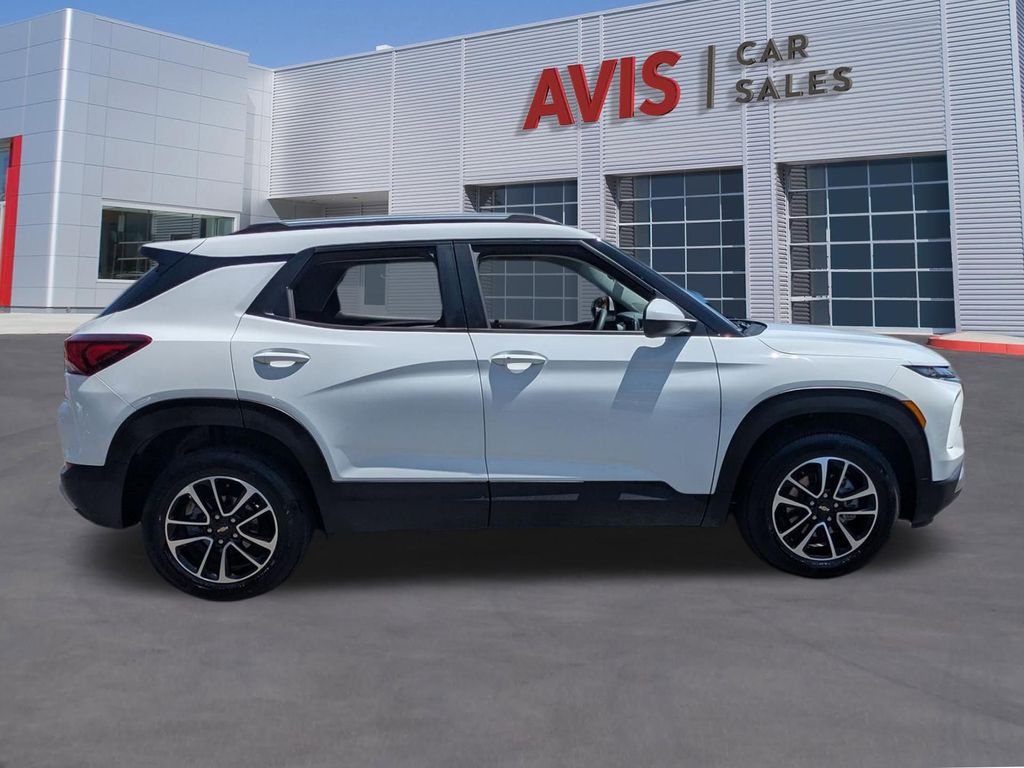 Thumbnail: 2025 Chevrolet TrailBlazer - 5