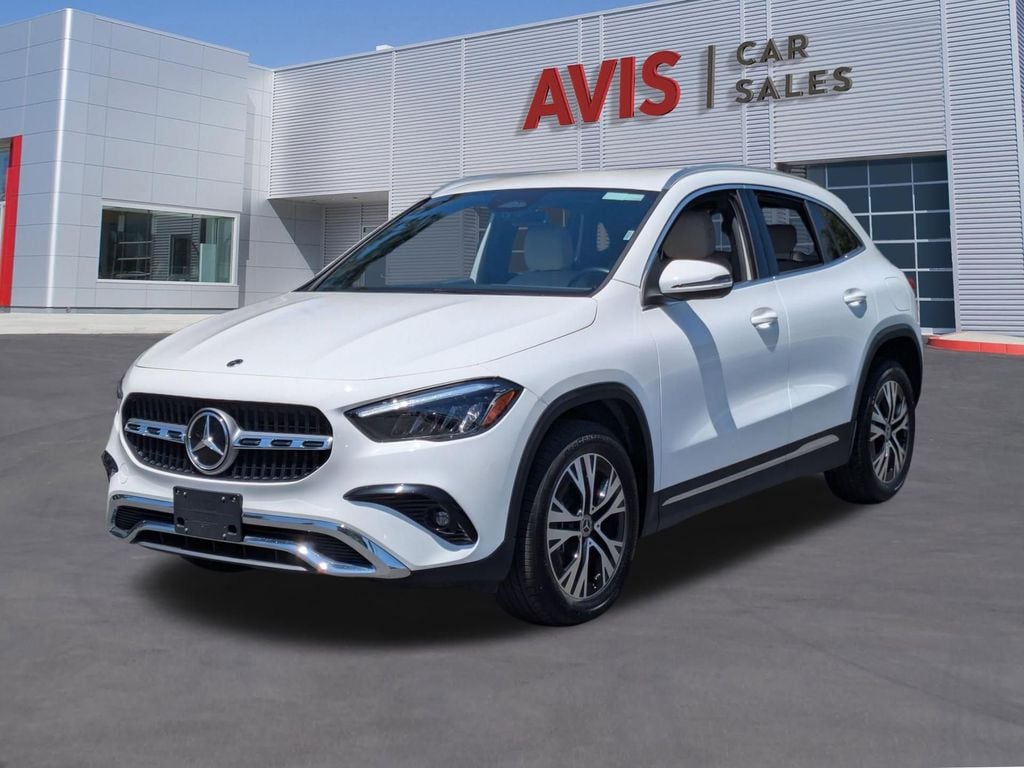 Thumbnail: 2025 Mercedes-Benz GLA - 1