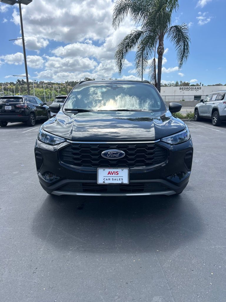 Thumbnail: 2025 Ford Escape - 11