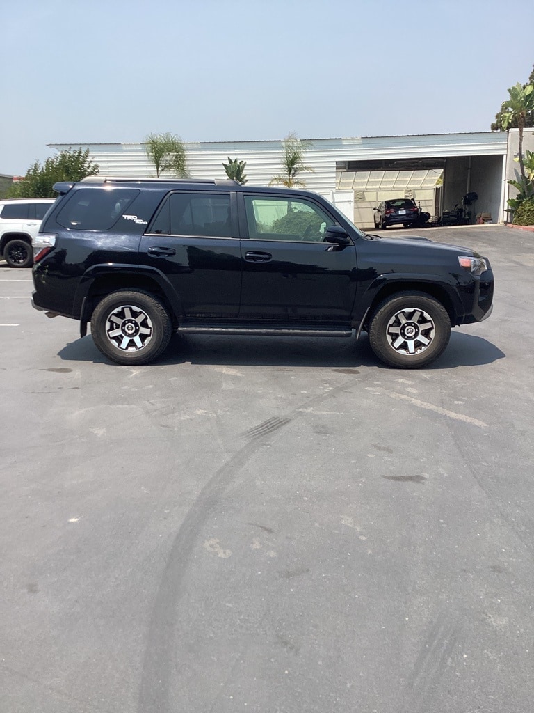 Thumbnail: 2024 Toyota 4Runner - 6