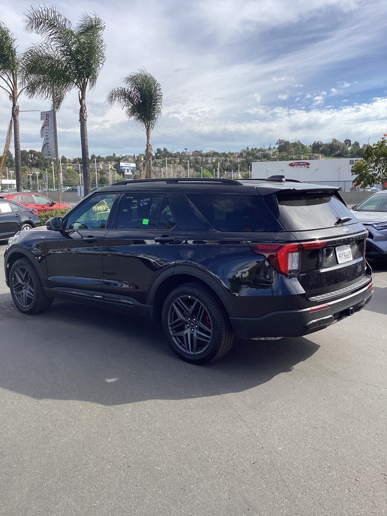 Thumbnail: 2025 Ford Explorer - 7