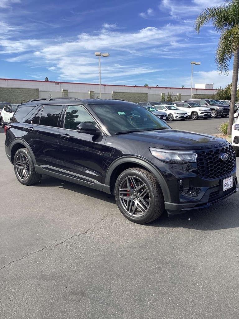 Thumbnail: 2025 Ford Explorer - 4