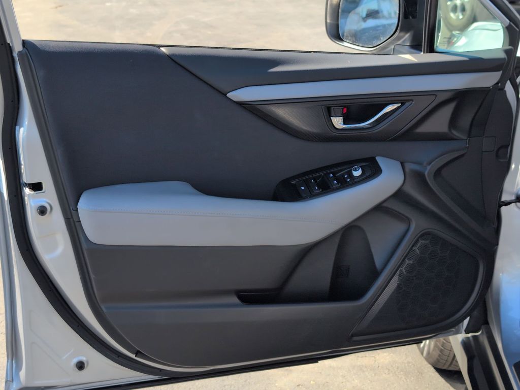 Thumbnail: 2025 Subaru Outback - 11