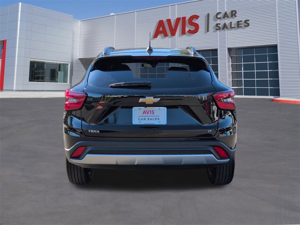 Thumbnail: 2025 Chevrolet Trax - 7
