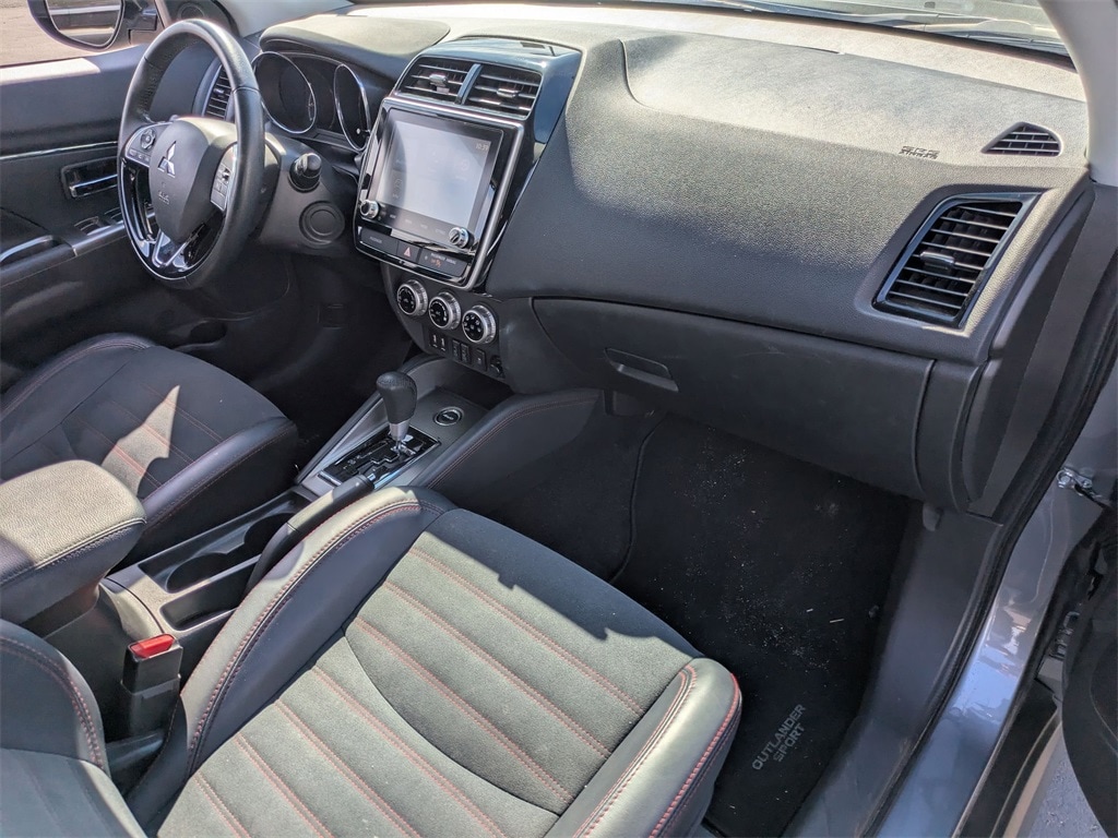 Thumbnail: 2024 Mitsubishi Outlander Sport - 29