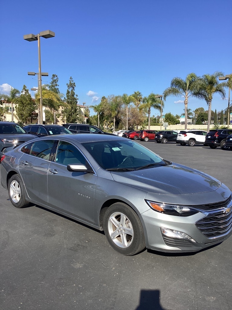 Thumbnail: 2024 Chevrolet Malibu - 4