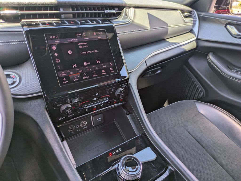 Thumbnail: 2025 Jeep Grand Cherokee - 20