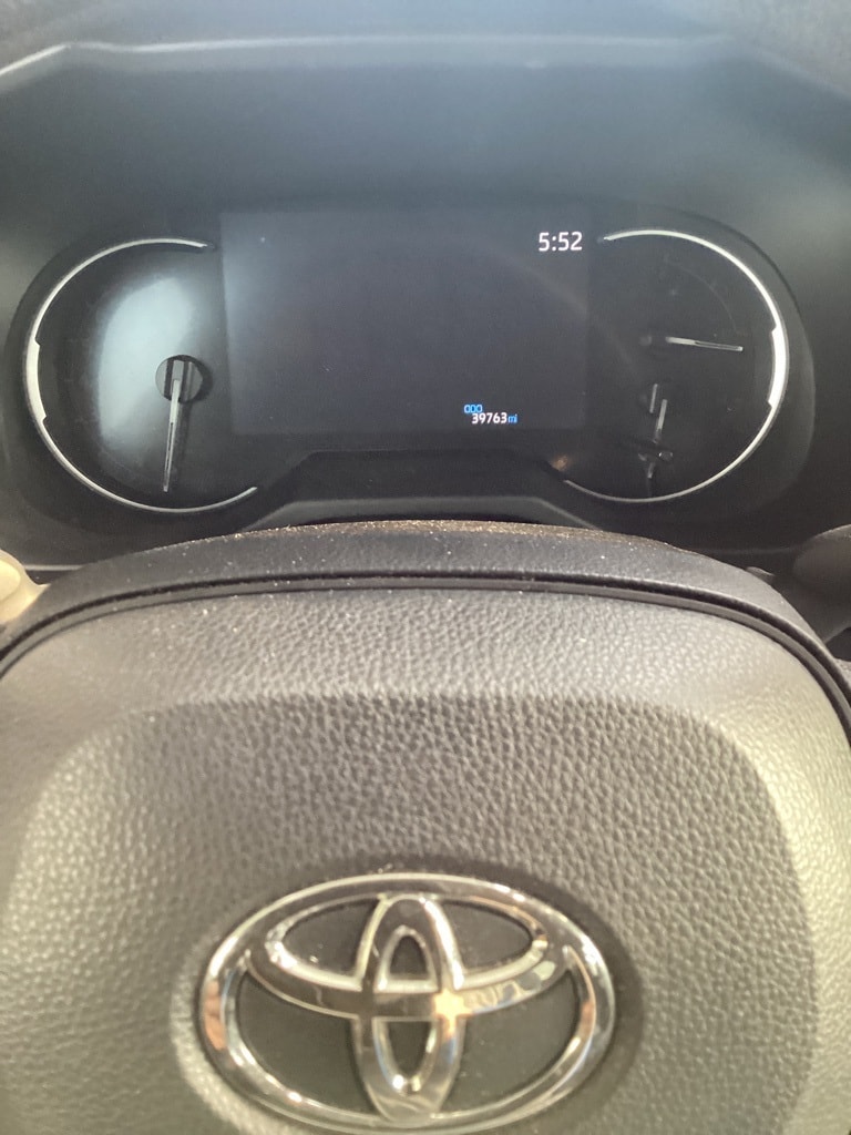 Thumbnail: 2024 Toyota RAV4 - 10