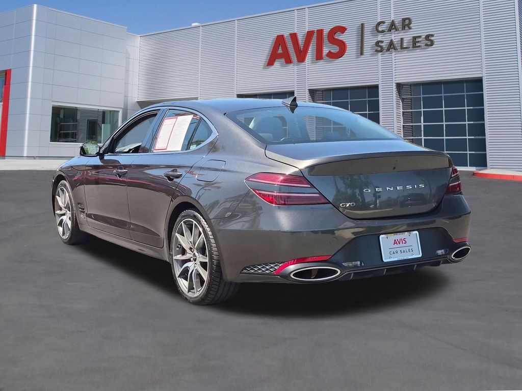 Thumbnail: 2025 Genesis G70 - 9