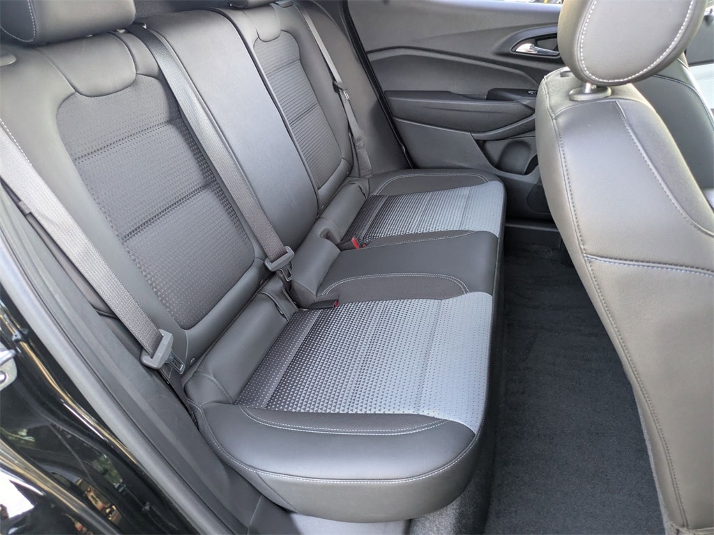 Thumbnail: 2025 Chevrolet Trax - 27