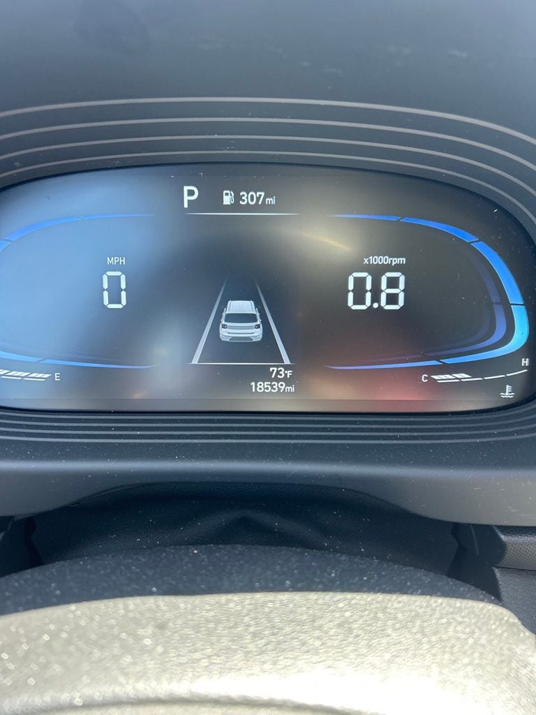 Thumbnail: 2025 Hyundai Venue - 21