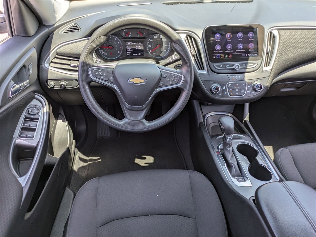 Thumbnail: 2023 Chevrolet Malibu - 24