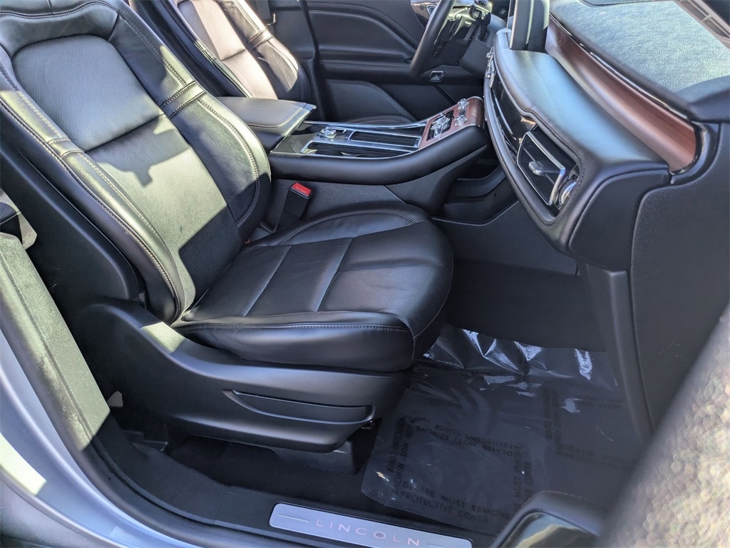 Thumbnail: 2024 Lincoln Aviator - 29