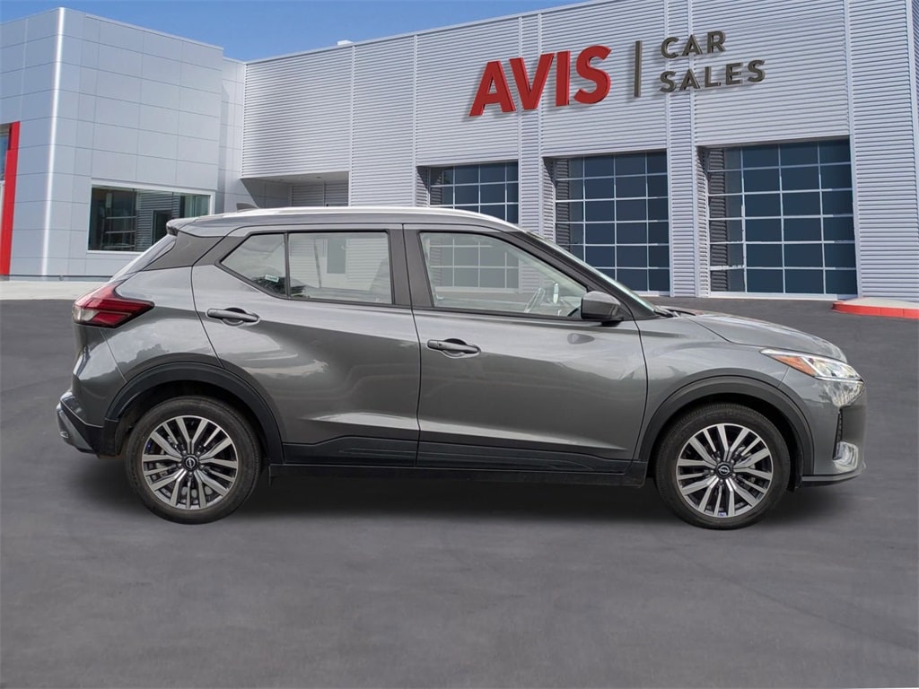 Thumbnail: 2024 Nissan Kicks - 5