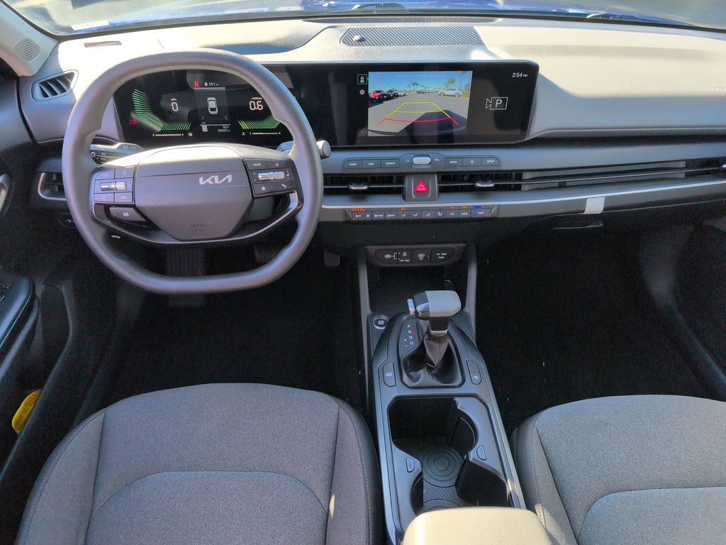 Thumbnail: 2025 Kia K4 - 26