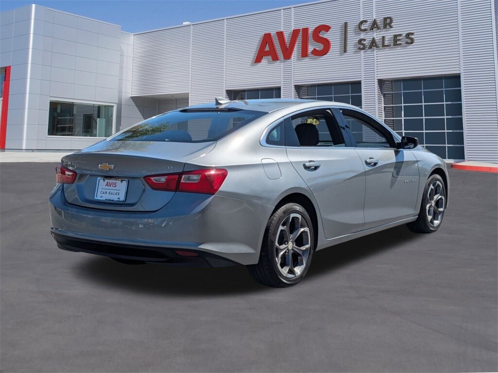 Thumbnail: 2023 Chevrolet Malibu - 6