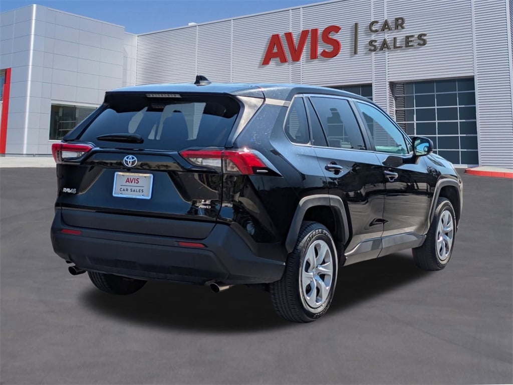 Thumbnail: 2024 Toyota RAV4 - 6
