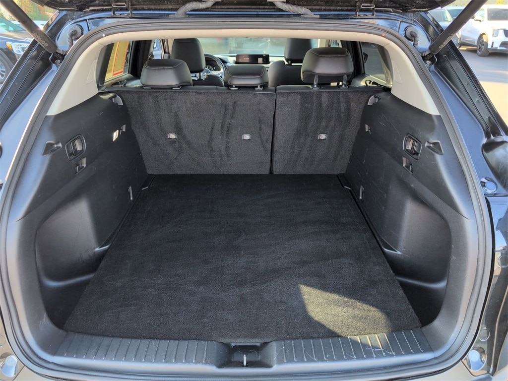 Thumbnail: 2025 Mazda CX-50 - 30