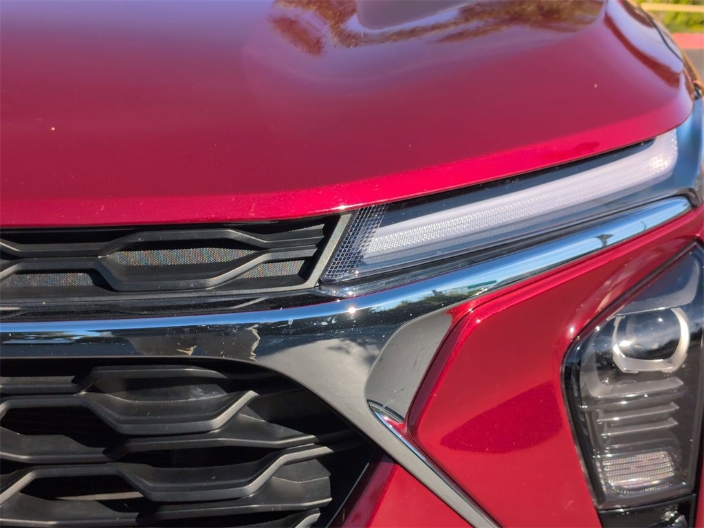 Thumbnail: 2025 Chevrolet Trax - 13