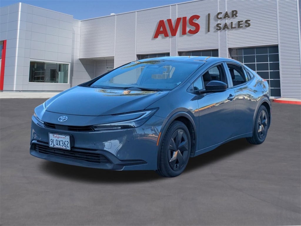 2024 Toyota Prius LE