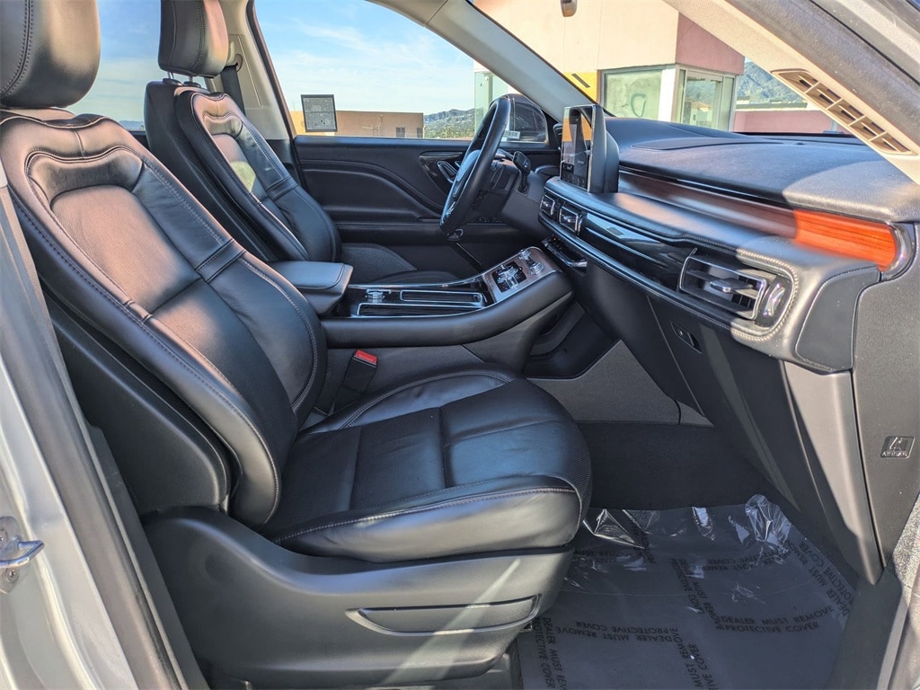 Thumbnail: 2024 Lincoln Aviator - 33