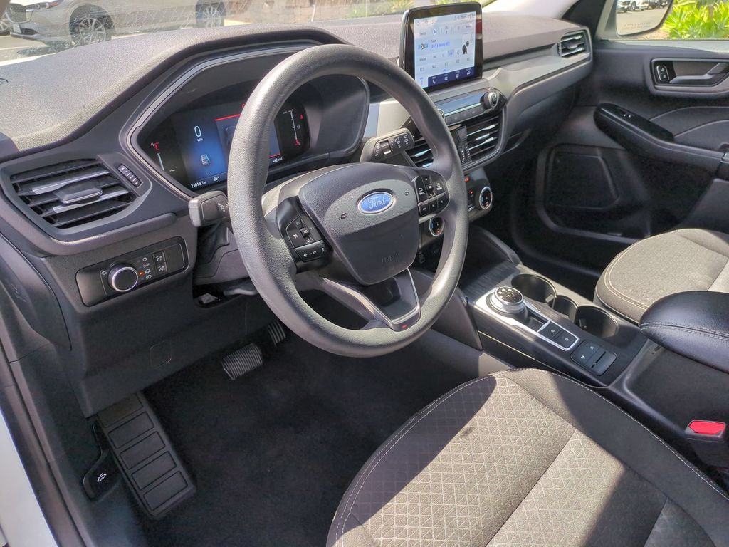 Thumbnail: 2025 Ford Escape - 15