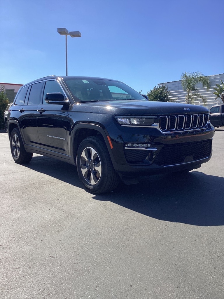 Thumbnail: 2023 Jeep Grand Cherokee - 7
