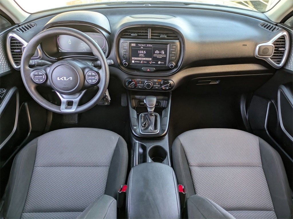 Thumbnail: 2023 Kia Soul - 25