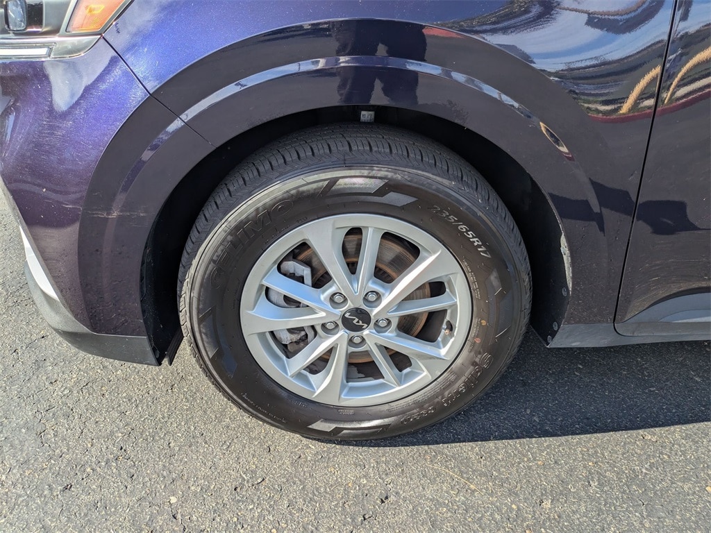 Thumbnail: 2024 Kia Carnival - 13