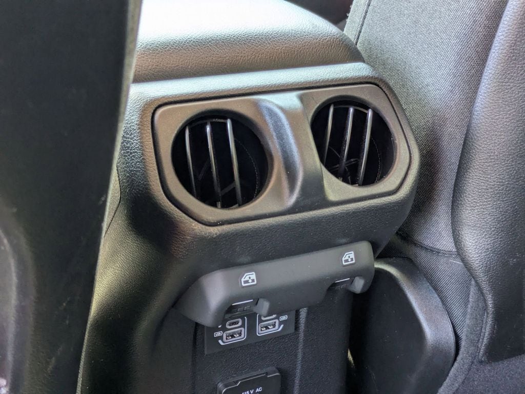 Thumbnail: 2025 Jeep Wrangler - 26