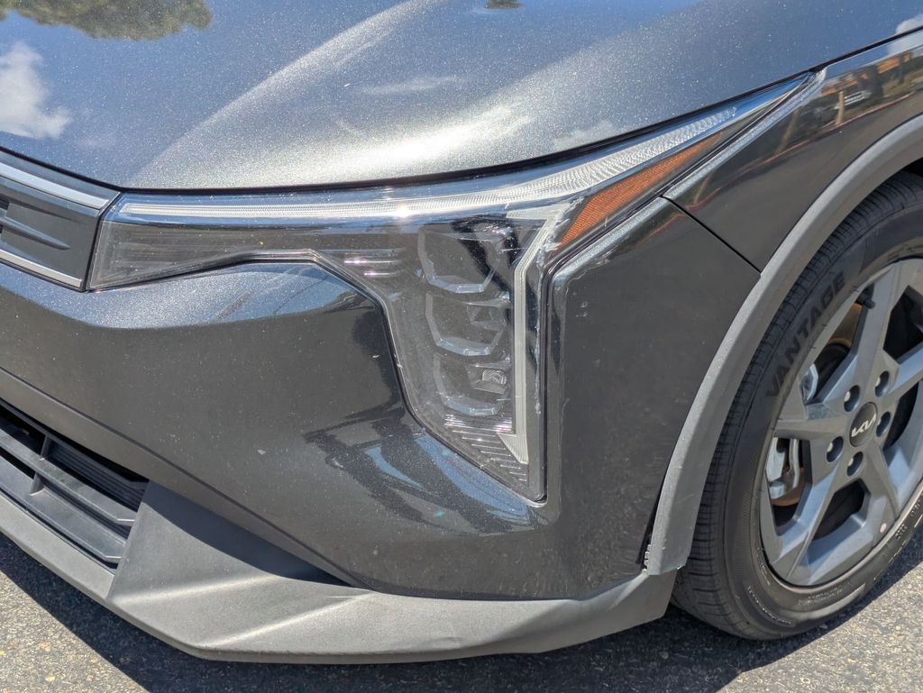 Thumbnail: 2025 Kia K4 - 11