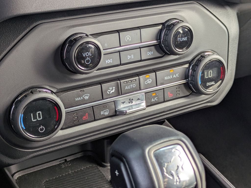 Thumbnail: 2025 Ford Bronco - 22