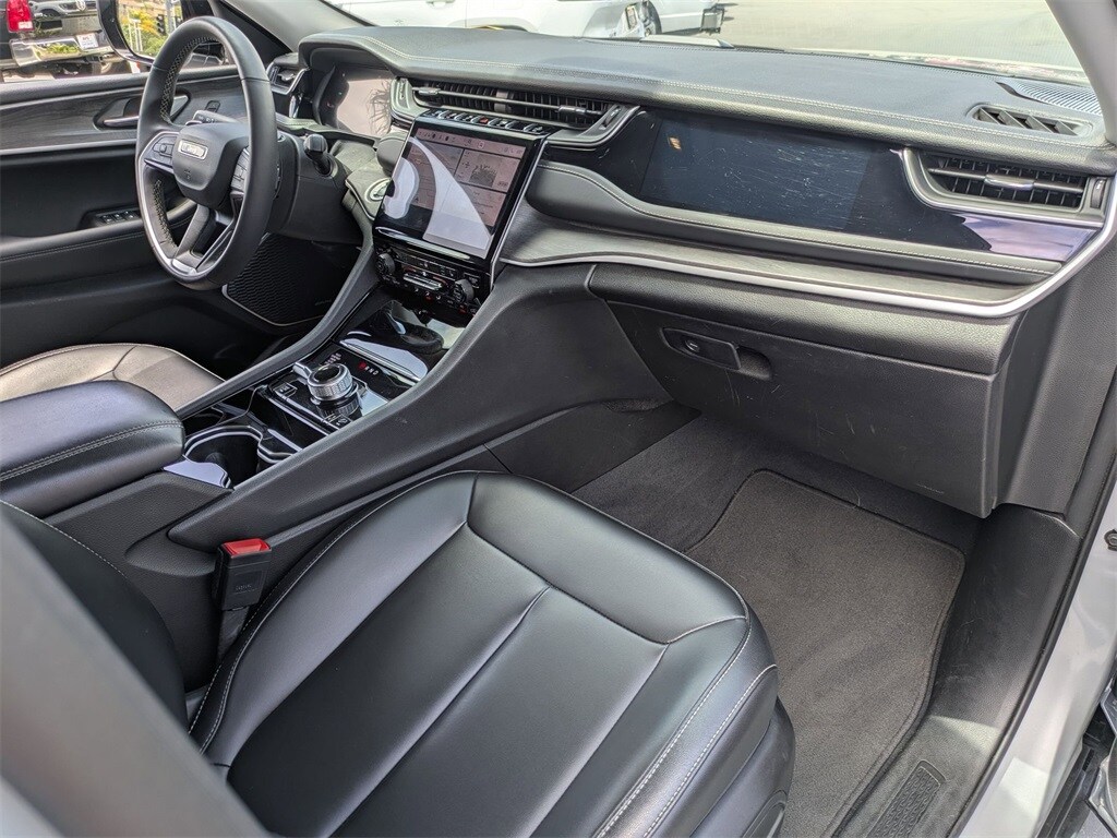 2023 Jeep Grand Cherokee 4xe 31