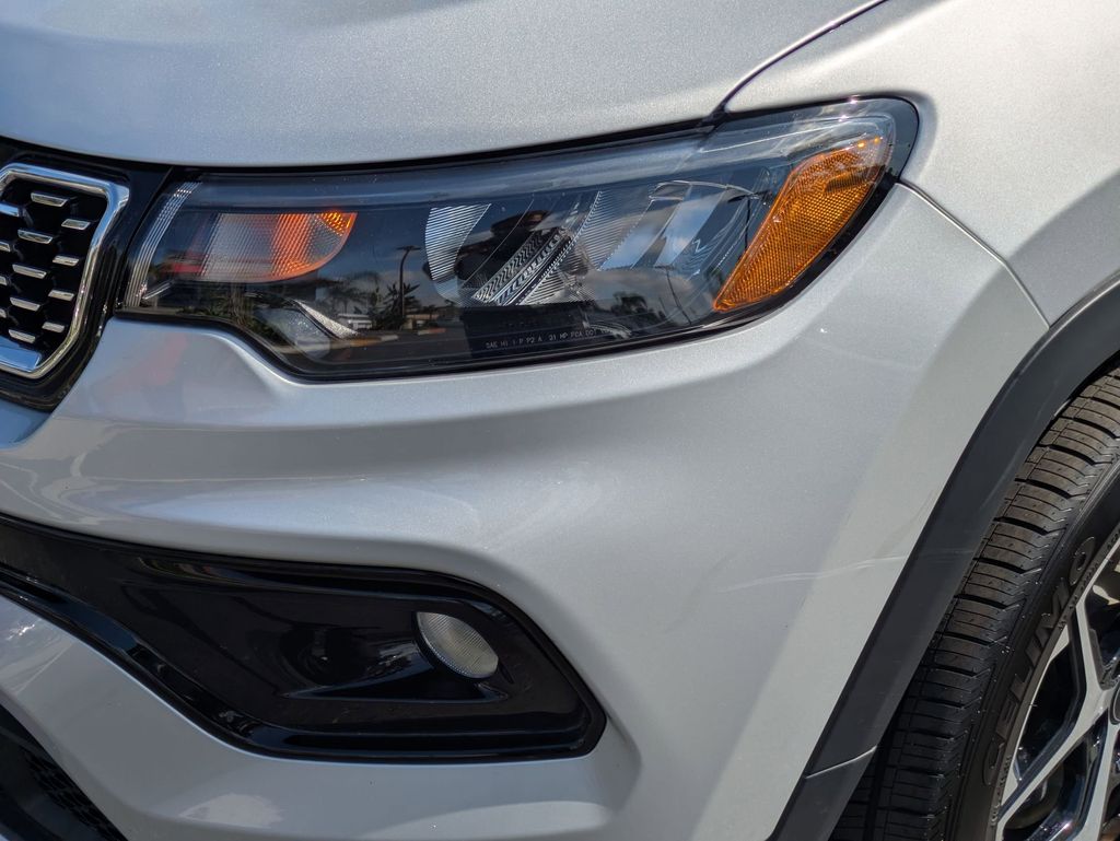 Thumbnail: 2025 Jeep Compass - 11