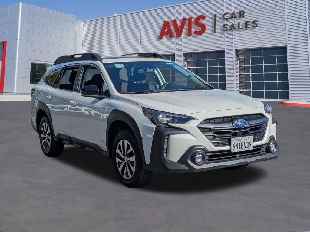 Thumbnail: 2025 Subaru Outback - 3