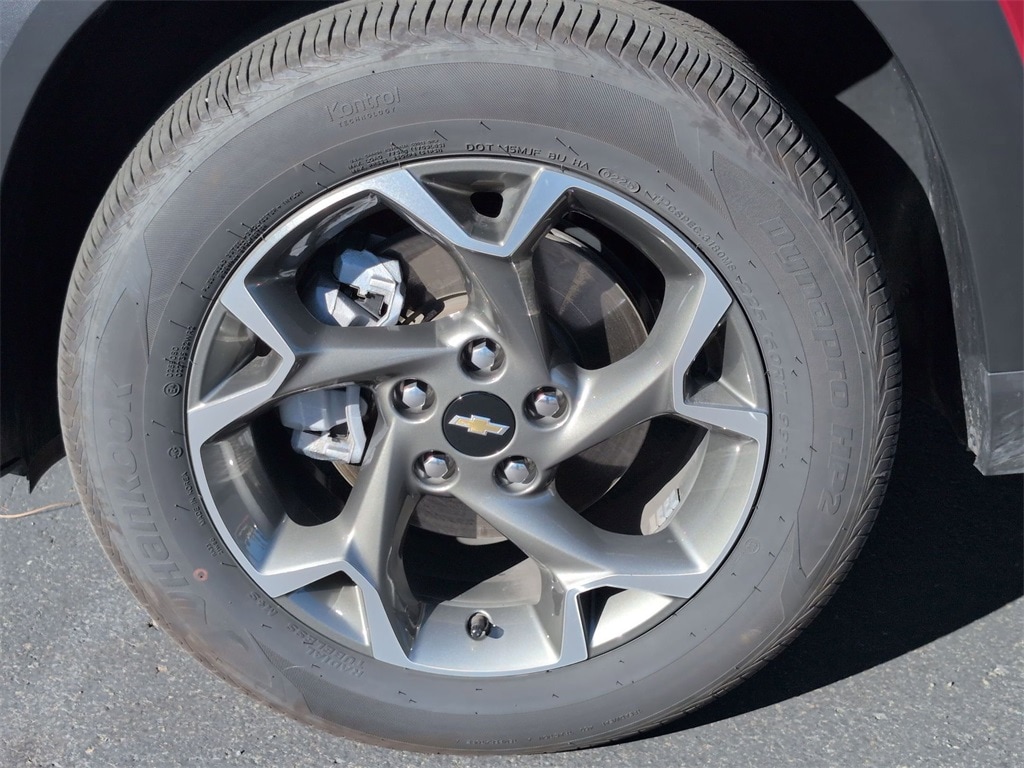 Thumbnail: 2025 Chevrolet Trax - 11