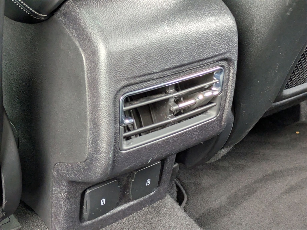 Thumbnail: 2024 Lincoln Corsair - 26