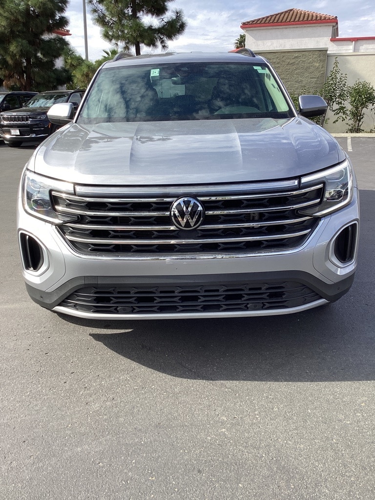 Thumbnail: 2024 Volkswagen Atlas - 4